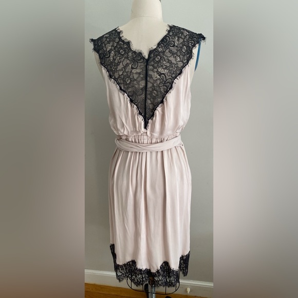 By Anthropologie Sleeveless V-Neck Lace Wrap Midi Dress size XL new nwt - Picture 5 of 6